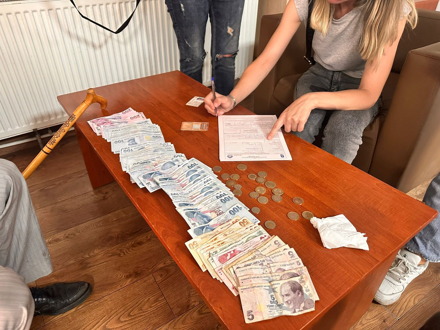 Zabıta ekipleri dilencilere göz açtırmıyor Zabıta ekipleri dilencilere göz açtırmıyor