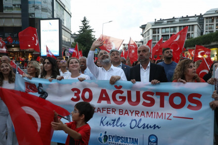 Eyüpsultan'da 30 Ağustos coşkusu Eyüpsultan'da 30 Ağustos coşkusu