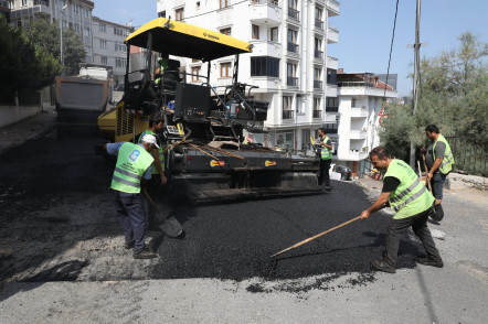 Eyüpsultan'da yenilenmemiş cadde ve sokak kalmıyor Eyüpsultan'da yenilenmemiş cadde ve sokak kalmıyor