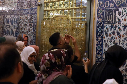 Eyüpsultan'da Mevlid Kandili idrak edildi Eyüpsultan'da Mevlid Kandili idrak edildi