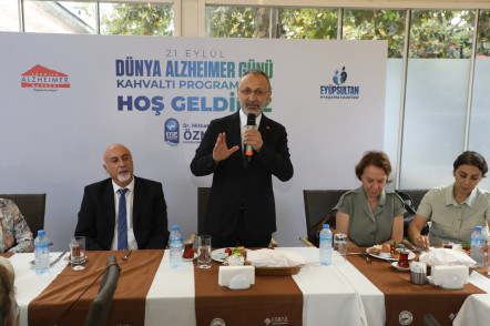 Alzheimer için “Alzheimer Gündüz Yaşam Evi” Alzheimer için “Alzheimer Gündüz Yaşam Evi”