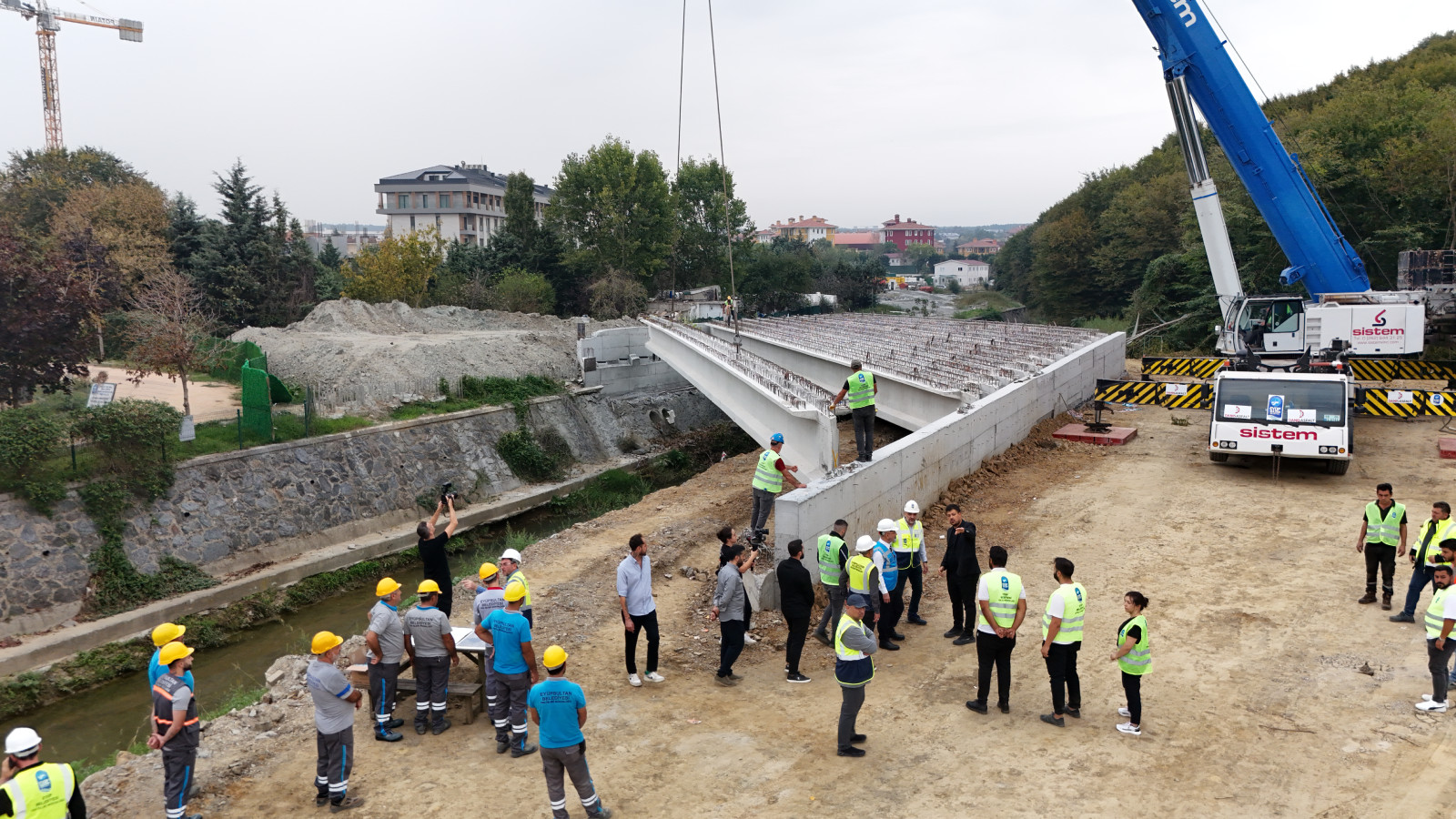 Göktürk Bağlantı Yolu Projesi'nde çalışmalar hız kesmeden devam ediyor Göktürk Bağlantı Yolu Projesi'nde çalışmalar hız kesmeden devam ediyor