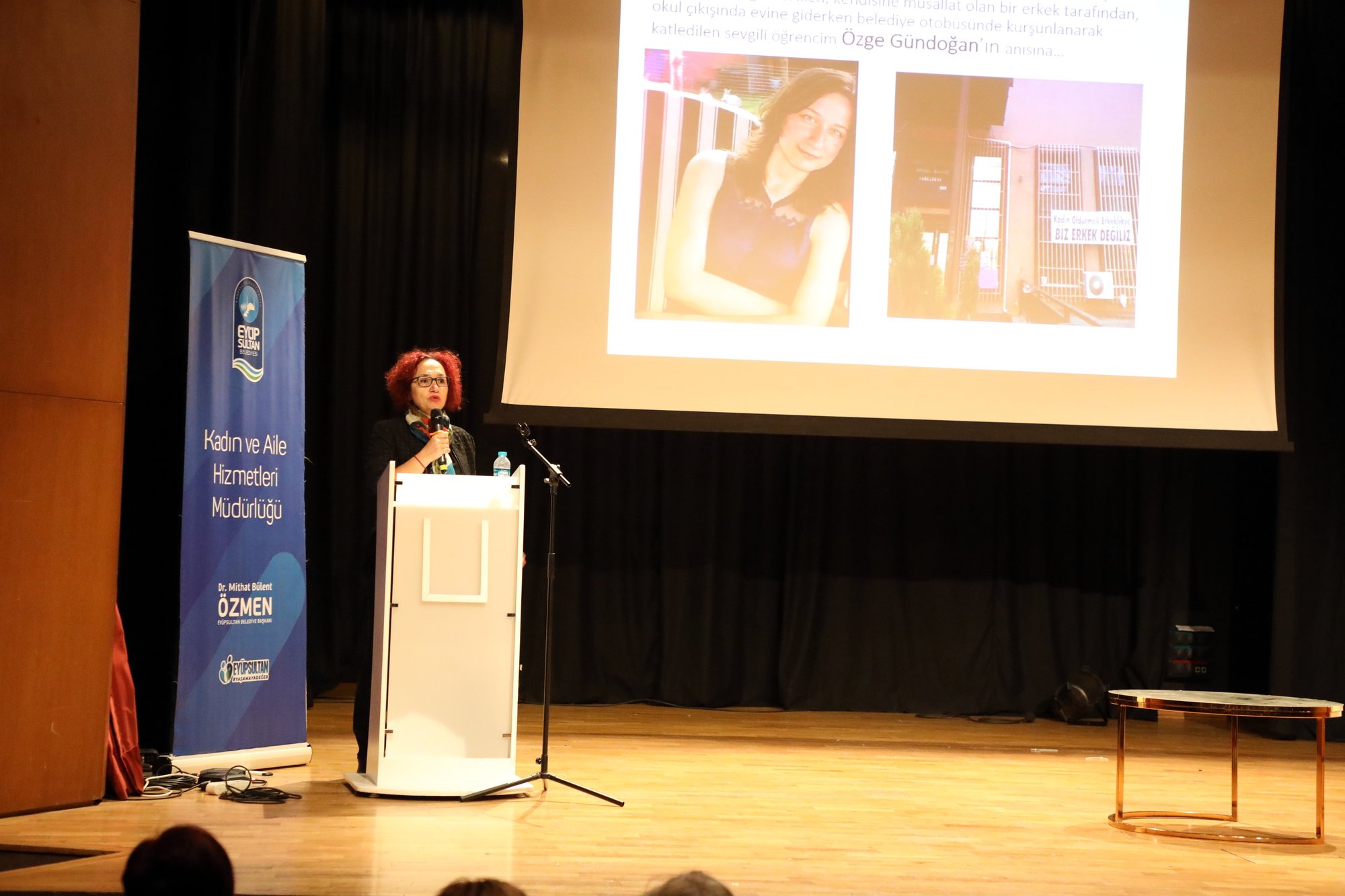 Kadın haklarının tarihsel mücadelesi anlatıldı Kadın haklarının tarihsel mücadelesi anlatıldı