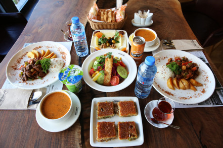 Eyüpsultan Belediyesi Sosyal Tesisleri iftar menüleriyle Ramazan'a hazır Eyüpsultan Belediyesi Sosyal Tesisleri iftar menüleriyle Ramazan'a hazır