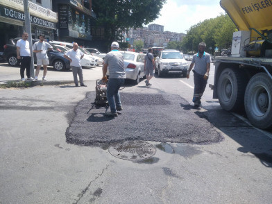 Eyüpsultan'da yaz hamlesi başladı: İlçenin dört bir yanında yoğun mesai