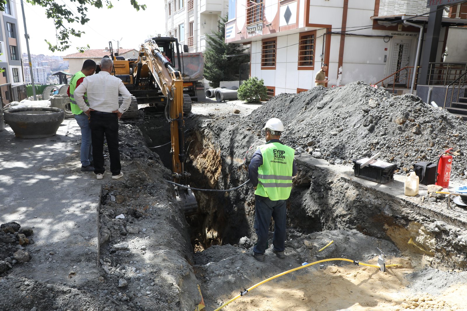 İlçedeki sorunlar birer birer gideriliyor İlçedeki sorunlar birer birer gideriliyor