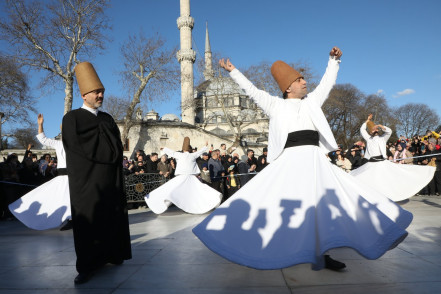 Eyüpsultan'da sema gösterisi büyüledi