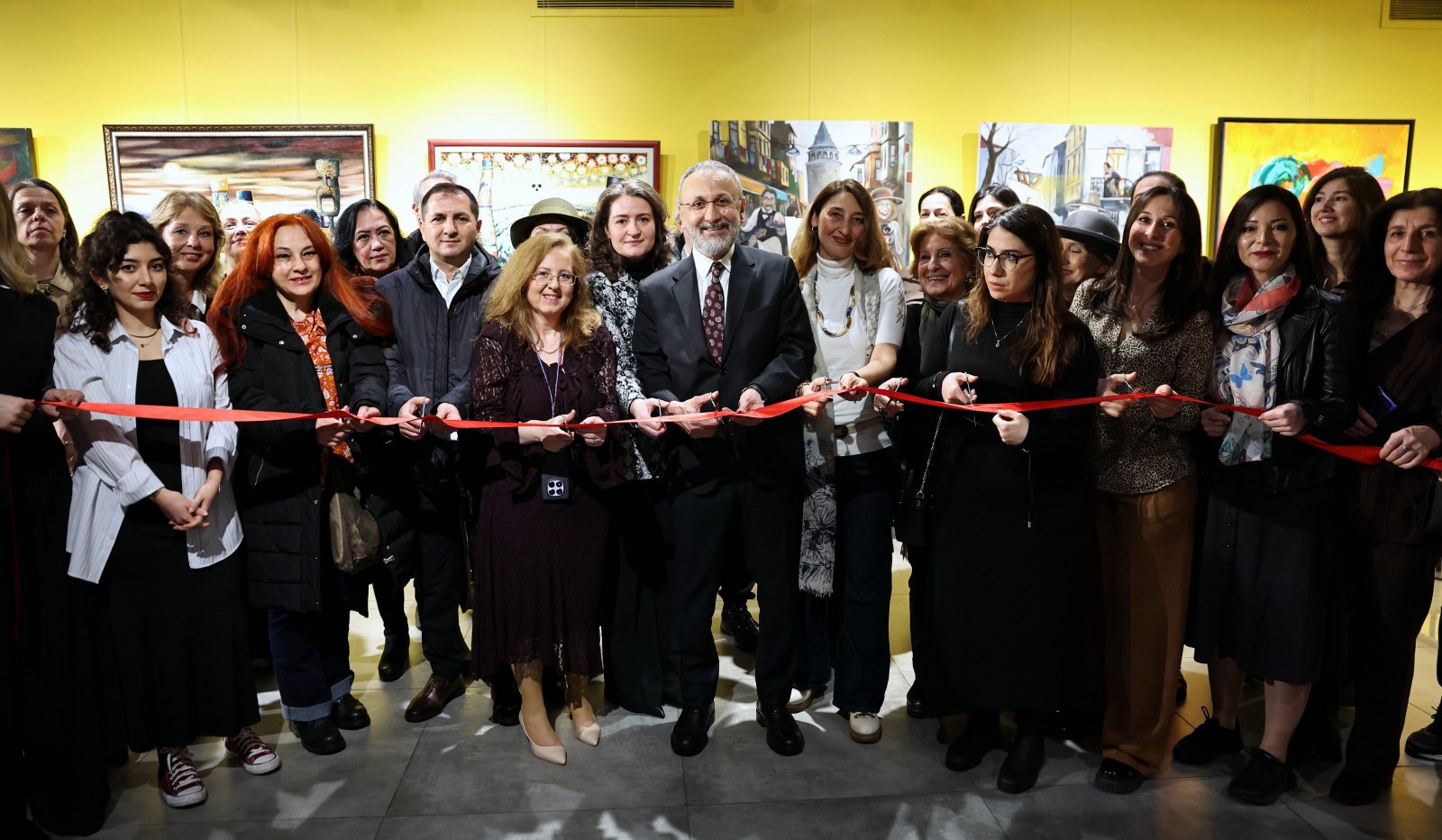 Eyüpsultan'da Derinliğin İz Düşümü sergisi açıldı Eyüpsultan'da Derinliğin İz Düşümü sergisi açıldı