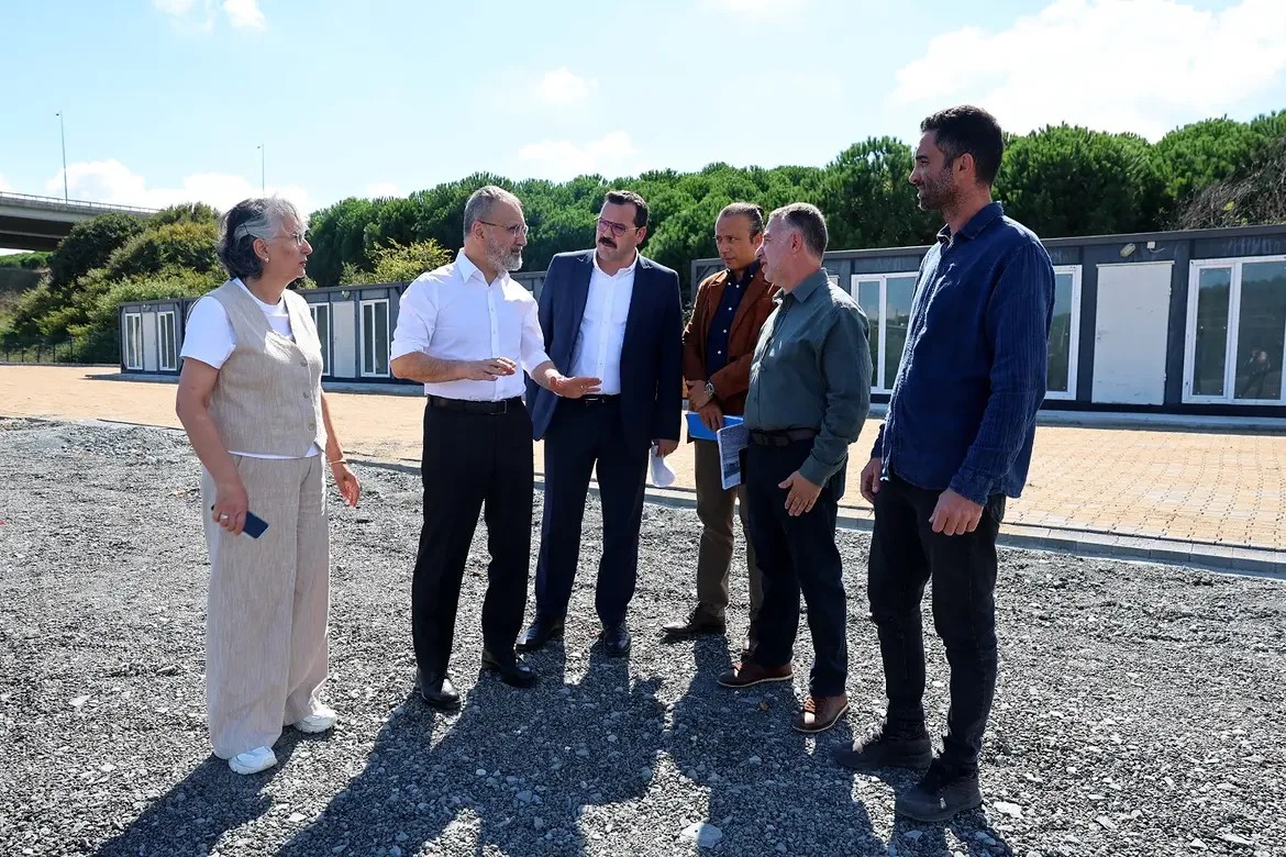 Başkan Özmen'den Can Dostlarımıza Yeni Yaşam Alanı Başkan Özmen'den Can Dostlarımıza Yeni Yaşam Alanı