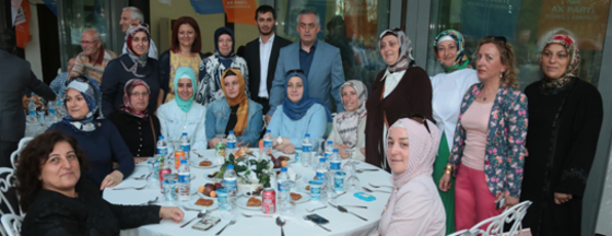 Eyüp Sultan'da Vefa Yemeği Eyüp Sultan'da Vefa Yemeği