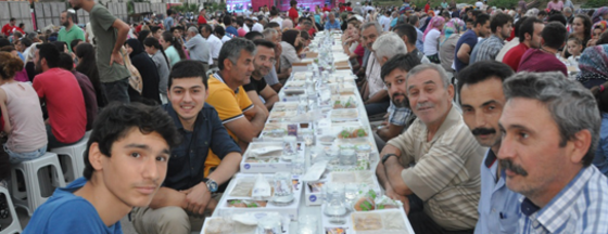 EYÜP SULTAN'DAN SILAYA GÖNÜL KÖPRÜSÜ... “NİYET ETTİK PAYLAŞMAYA GELDİK” EYÜP SULTAN'DAN SILAYA GÖNÜL KÖPRÜSÜ... “NİYET ETTİK PAYLAŞMAYA GELDİK”
