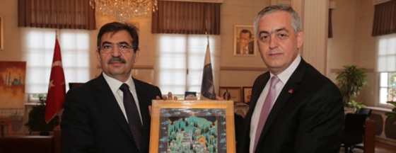 Çevre ve Şehircilik Bakanı Eyüp'te Çevre ve Şehircilik Bakanı Eyüp'te