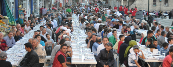 Ramazan Bereket Konvoyumuz Giresun Alucra'da... Ramazan Bereket Konvoyumuz Giresun Alucra'da...