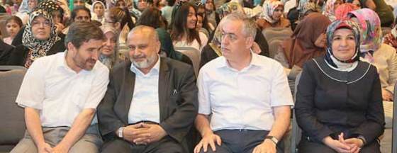 Şevki Yılmaz'dan Eyüp Sultan'da Seminer... Şevki Yılmaz'dan Eyüp Sultan'da Seminer...