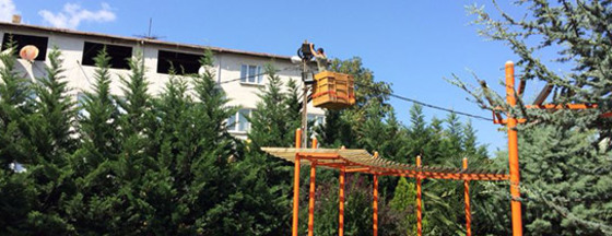 Eyüp'teki Parklar Artık Daha Aydınlık, Daha Güvenli Eyüp'teki Parklar Artık Daha Aydınlık, Daha Güvenli