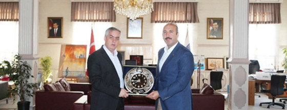 Rize Ardeşen Belediye Başkanı'ndan Ziyaret Rize Ardeşen Belediye Başkanı'ndan Ziyaret