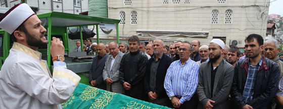 Eyüp Sultan'da Taziye… Eyüp Sultan'da Taziye…