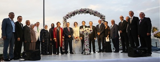 Eyüp Meclis Üyesinden Kemençeli Sürpriz… Eyüp Meclis Üyesinden Kemençeli Sürpriz…