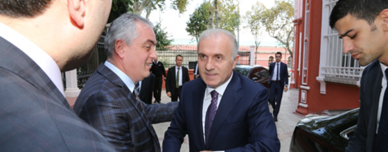 Aziz Babuşçu, Belediyemizi Ziyaret Etti... Aziz Babuşçu, Belediyemizi Ziyaret Etti...