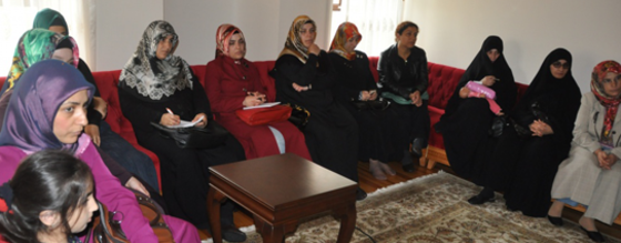 Afife Hatun'da Hanımlara Seminer Afife Hatun'da Hanımlara Seminer