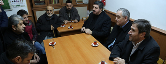 Nişanca Camii Çay Ocağı'nda Sohbet Nişanca Camii Çay Ocağı'nda Sohbet