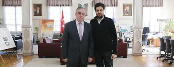 Ünlü Müzisyen Serkan Çağrı'dan Ziyaret Ünlü Müzisyen Serkan Çağrı'dan Ziyaret
