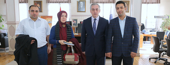 Başkan Aydın'dan İlköğretim Okuluna Destek Sözü Başkan Aydın'dan İlköğretim Okuluna Destek Sözü