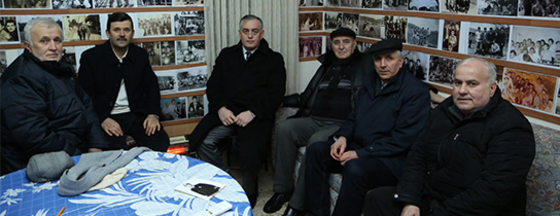 Tapularındaki Şerhleri Kaldırılan Alibeyköylülerden Başkan Aydın'a Teşekkür... Tapularındaki Şerhleri Kaldırılan Alibeyköylülerden Başkan Aydın'a Teşekkür...