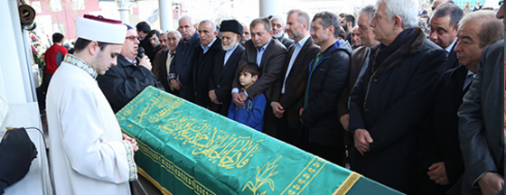 Başkan Aydın, Halil Kılıç'ın Cenaze Törenine Katıldı Başkan Aydın, Halil Kılıç'ın Cenaze Törenine Katıldı
