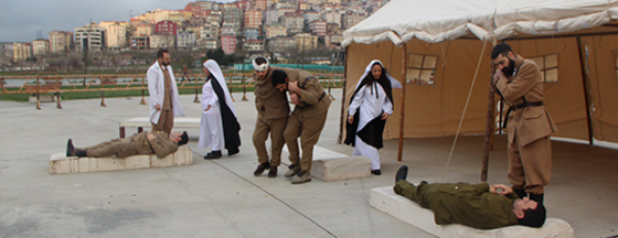 Çanakkale Zaferi, 100. Yılında Haliç'te Canlandırılıyor... Çanakkale Zaferi, 100. Yılında Haliç'te Canlandırılıyor...