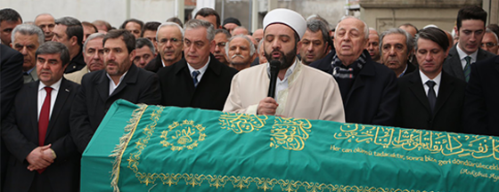 Başkan Aydın'dan Çakar ve Latifoğlu'na son görev Başkan Aydın'dan Çakar ve Latifoğlu'na son görev