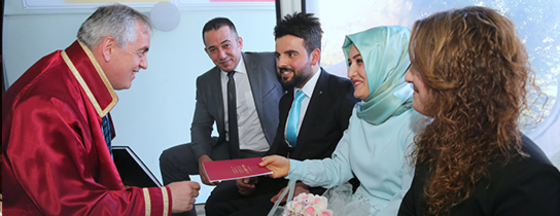 Teleferikte Nikah Mutluluğu Teleferikte Nikah Mutluluğu