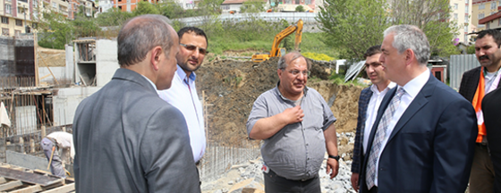 Başkan Aydın, Emniyettepe ve Güzeltepe Mahallesi'ndeydi Başkan Aydın, Emniyettepe ve Güzeltepe Mahallesi'ndeydi