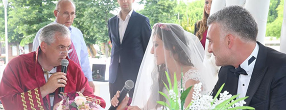 Başkan Aydın Osmanlı Park'ta İki Nikah Merasimine Katıldı Başkan Aydın Osmanlı Park'ta İki Nikah Merasimine Katıldı