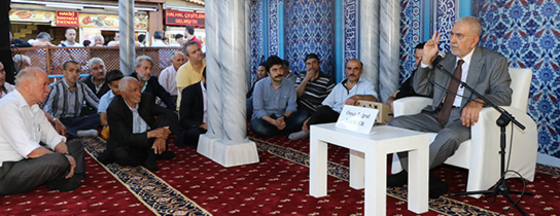 Ömer Tuğrul İnançer ile Sohbet Meclisi Ömer Tuğrul İnançer ile Sohbet Meclisi