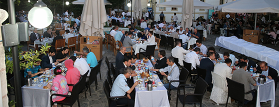 Eyüp Protokolü İftarda Bir Araya Geldi Eyüp Protokolü İftarda Bir Araya Geldi