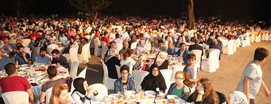 Kurtkemeri'nde İftar Sofrası Kuruldu Kurtkemeri'nde İftar Sofrası Kuruldu