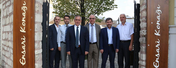 Eyüp'ü Daha “Aydınlık” Günler Bekliyor Eyüp'ü Daha “Aydınlık” Günler Bekliyor