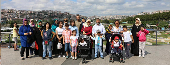 Özel Ailelerden Bir Günde Devr-i Alem Özel Ailelerden Bir Günde Devr-i Alem