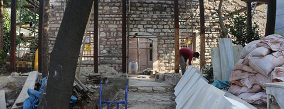 Arakiyeci Caferağa Camii Restore Ediliyor Arakiyeci Caferağa Camii Restore Ediliyor
