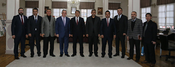 Başkan Aydın'a Makamında Ziyaret Başkan Aydın'a Makamında Ziyaret