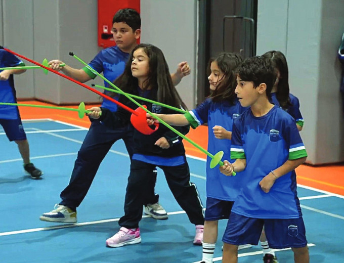 GENÇLERİMİZ İÇİN İSTANBUL'DA İLK ESKRİM TAKIMINI KURDUK GENÇLERİMİZ İÇİN İSTANBUL'DA İLK ESKRİM TAKIMINI KURDUK