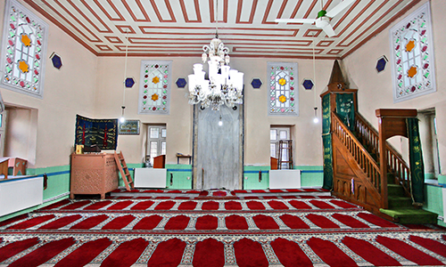 Arakiyeci Camii
