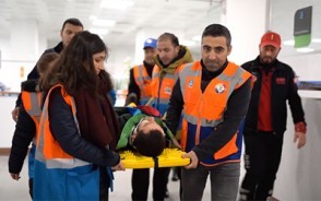 Deprem ve Acil Durum Tatbikatı Deprem ve Acil Durum Tatbikatı