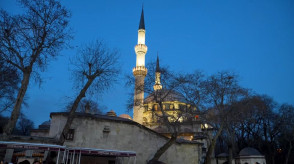 Miraç Kandili'nin bereketi ve paylaşmanın güzelliğiyle mübarek geceyi unutulmaz kıldık.